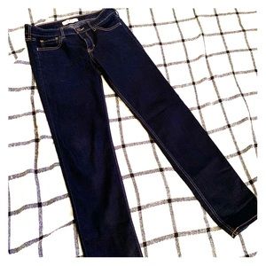 Hollister dark blue jeans